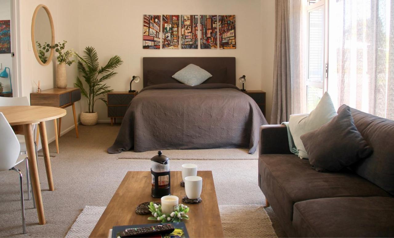 Oceans 88 Whitianga Coastal Suites Экстерьер фото