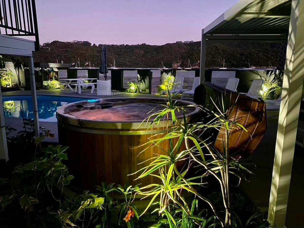 Oceans 88 Whitianga Coastal Suites Экстерьер фото