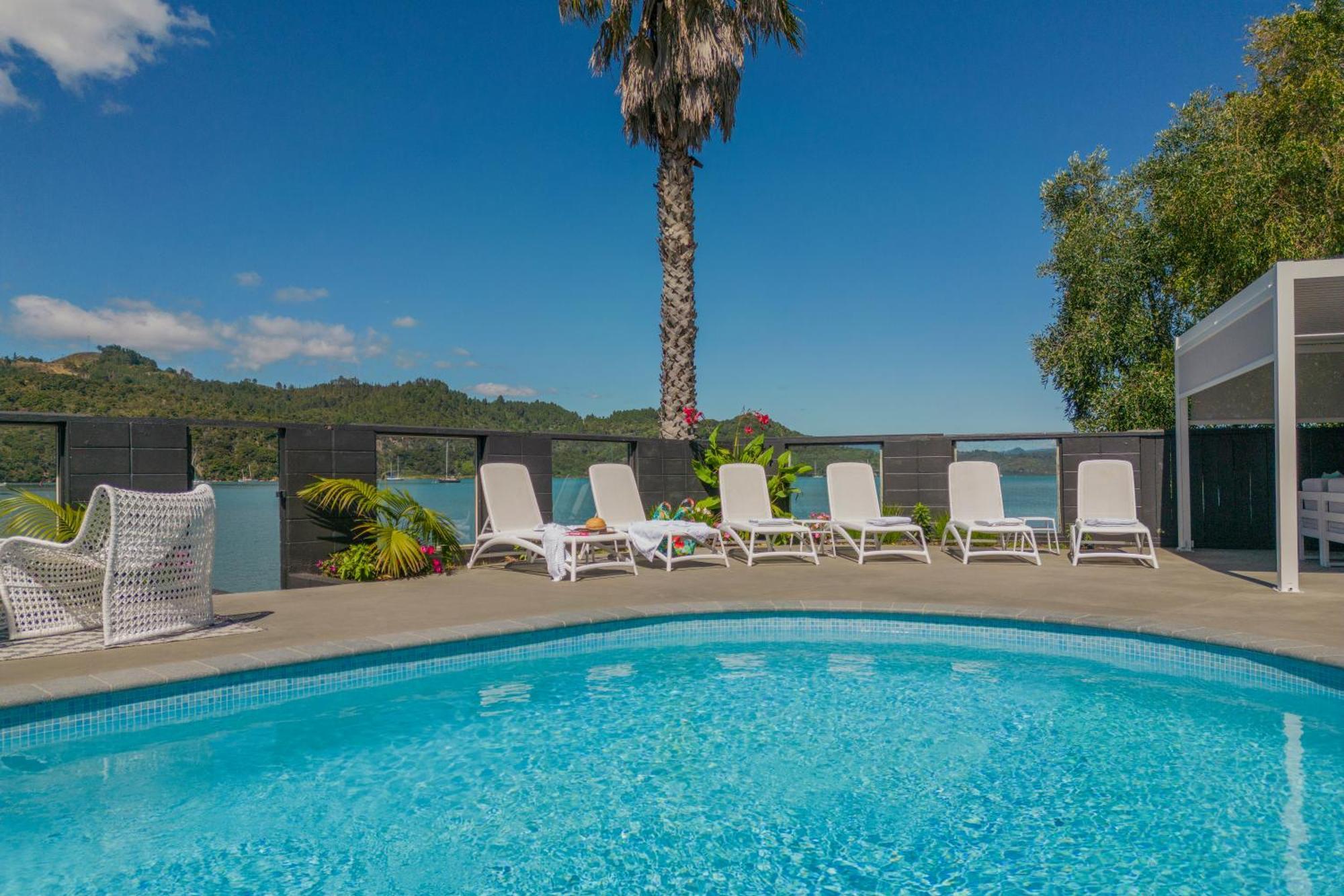 Oceans 88 Whitianga Coastal Suites Экстерьер фото